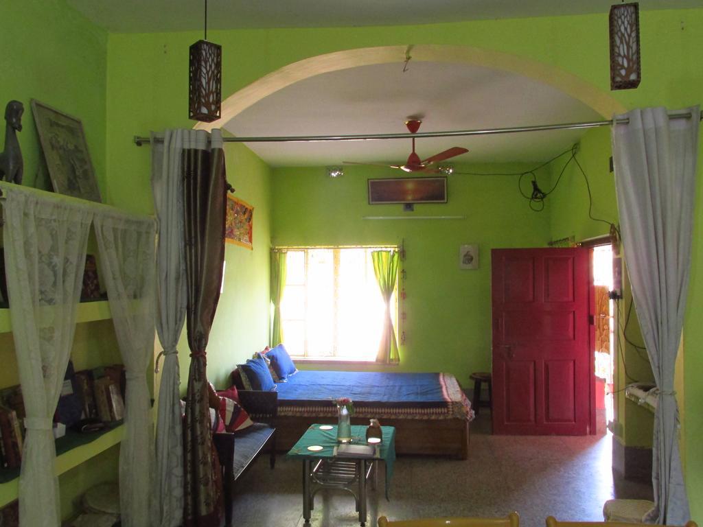 Pubali Homestay ボルプル エクステリア 写真