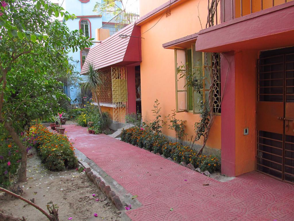 Pubali Homestay ボルプル エクステリア 写真